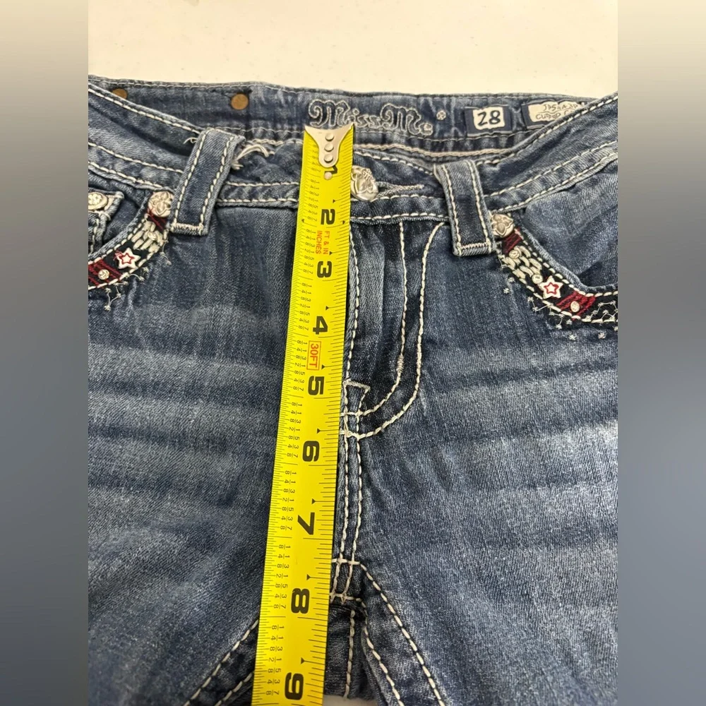 Miss Me | Star Cuffed Capri Jeans Size 28 Low Rise - Picture 10 of 14